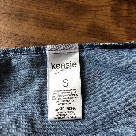 Kenzie chambray button down blouse with neck tie - Picture 12 of 12